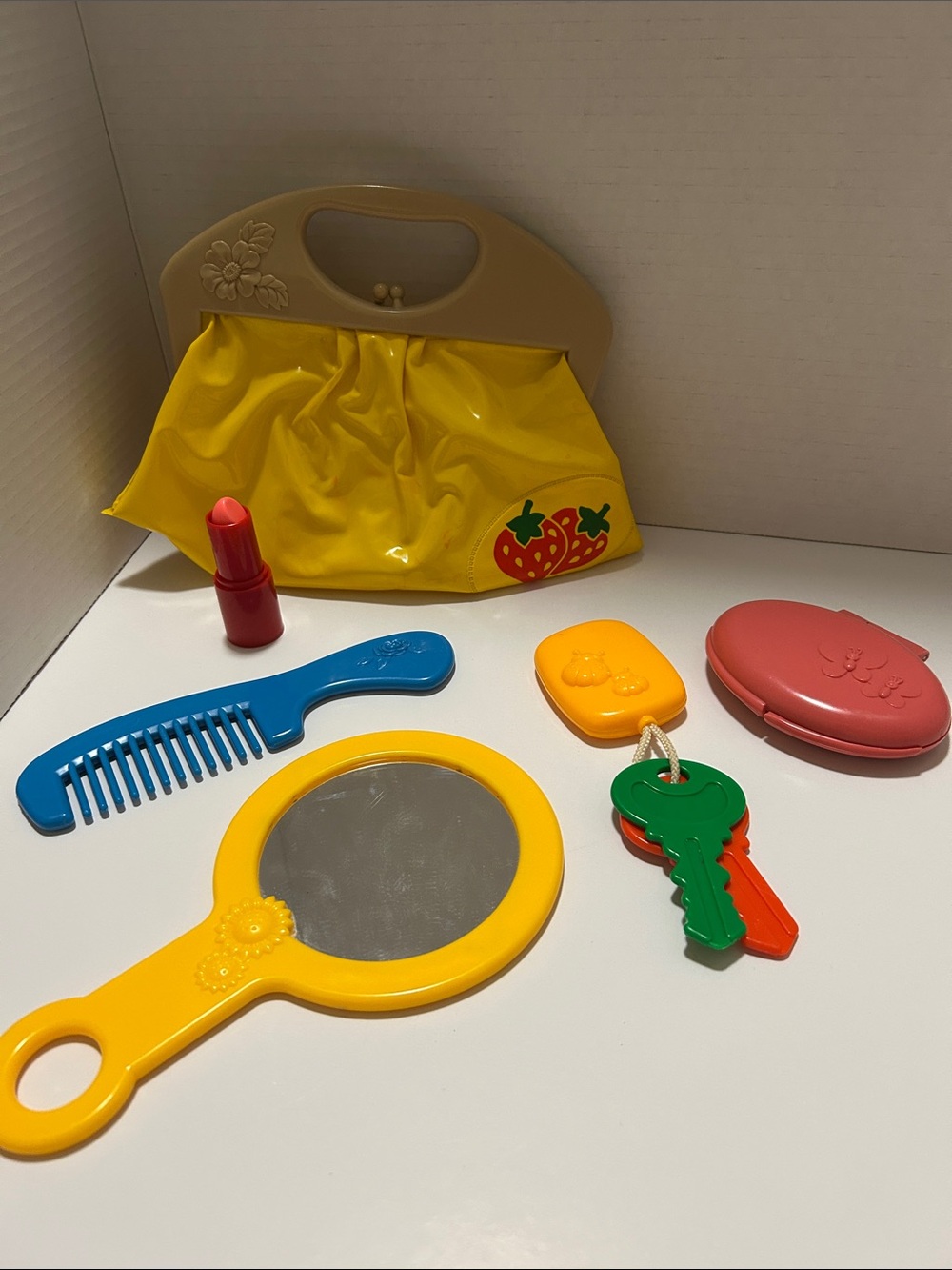 Vintage 1980s Fisher Price “My Pretty Purse”